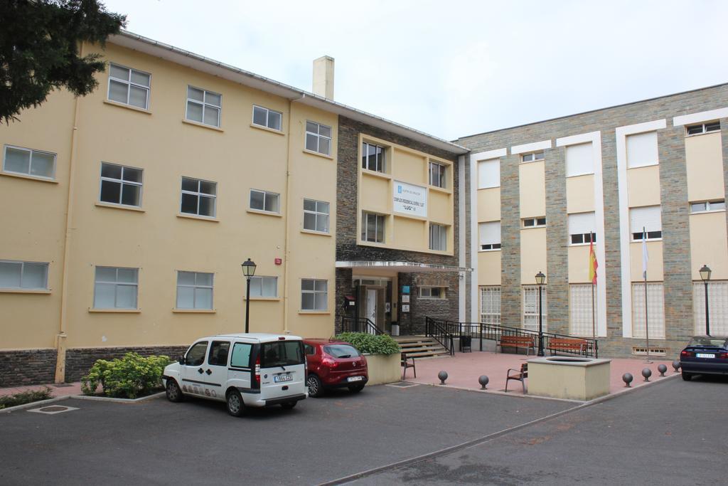 Albergue Lug 2 Луго Экстерьер фото